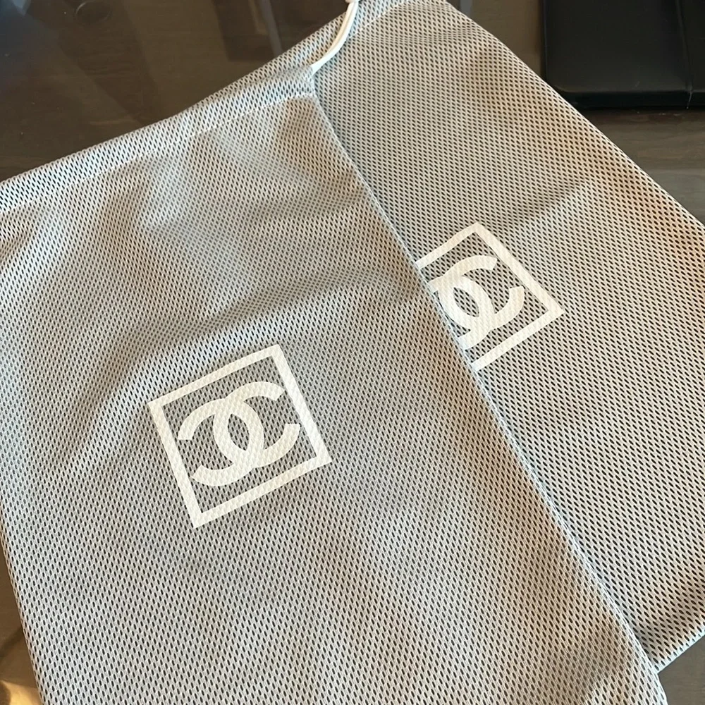 CHANEL Gray and White Mesh Drawstring Dust Bags - Pair